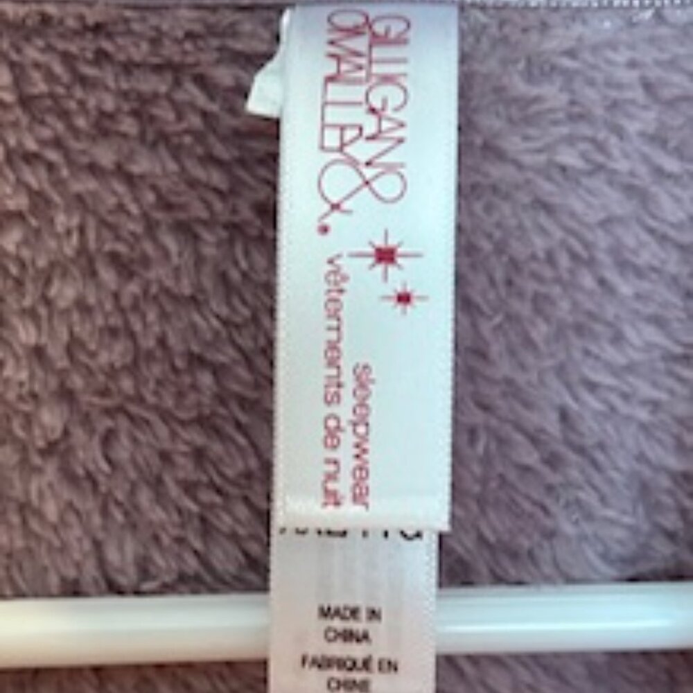 Ladies Robe - Picture 2 of 3